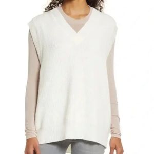 Vince‎ Camuto Sweater Vest